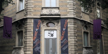Urgen a reabrir museos, cines y teatros en la CdMx