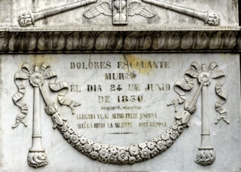 Lafragua: la honra al amor después de la muerte